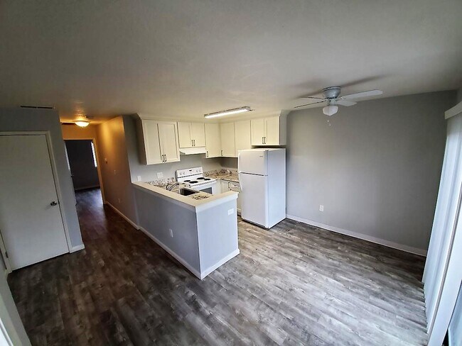 Building Photo - 1108 Porter Ave