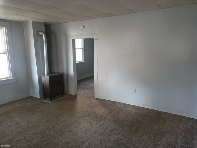 Foto del edificio - 1 br, 1 bath Duplex - 603 South Main Stree...