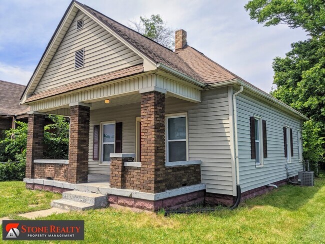 Building Photo - 724 N 25th St