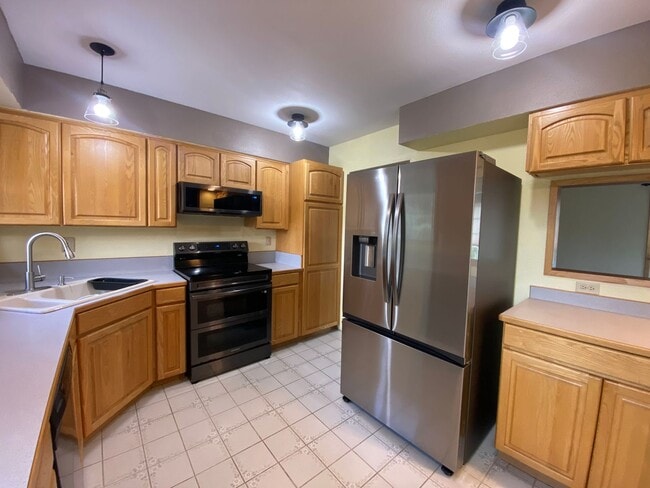 Building Photo - $300 Off 1st Months RENT!!! Spacious 3-Bedroom Home with Large Fenced Yard + RV Parking in The Da...