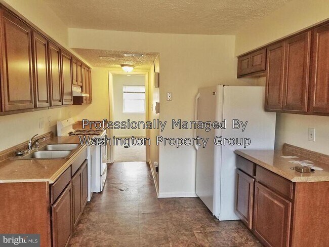 Foto del edificio - 4367 Ensbrook Ln