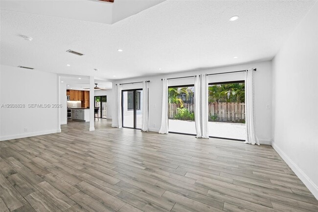 Building Photo - 11293 Rhapsody Rd
