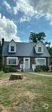 Building Photo - 224 Mercer St