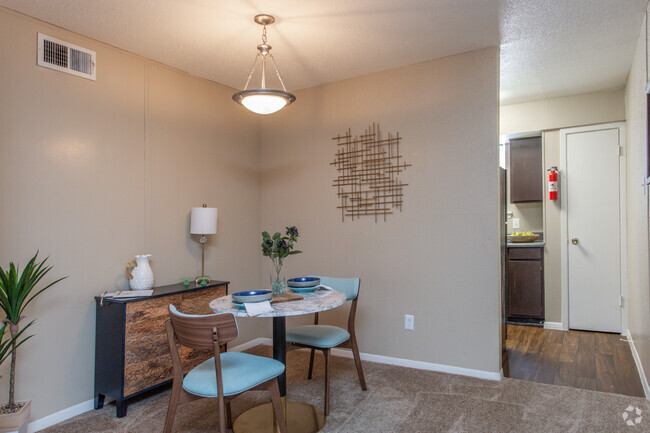 2 Br, 1 Ba - 893 SF- Living Room - Landmark