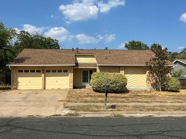 Building Photo - 11306 Thorny Brook Trail