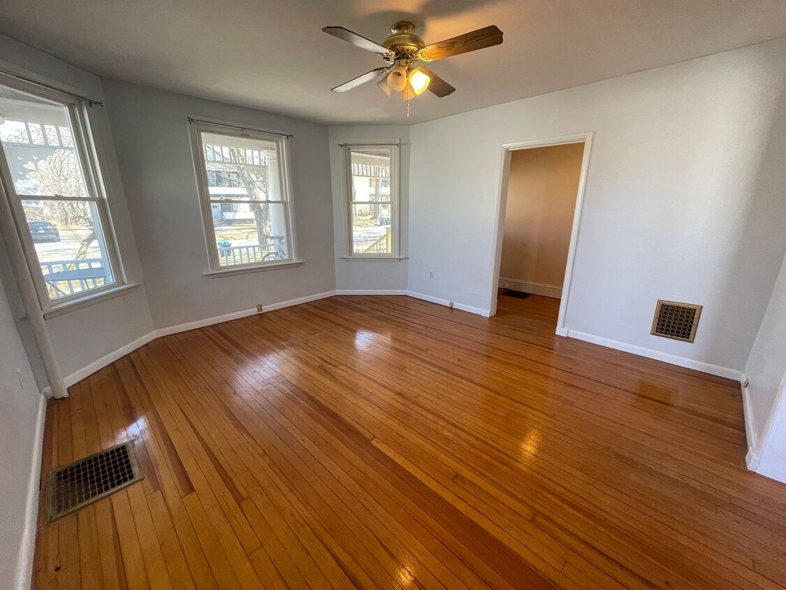 Foto principal - 26 Livingston Ave