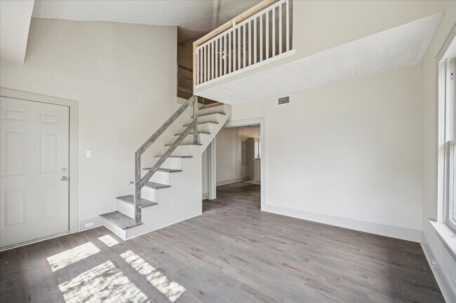 Foto del edificio - 1632 Hawthorne St