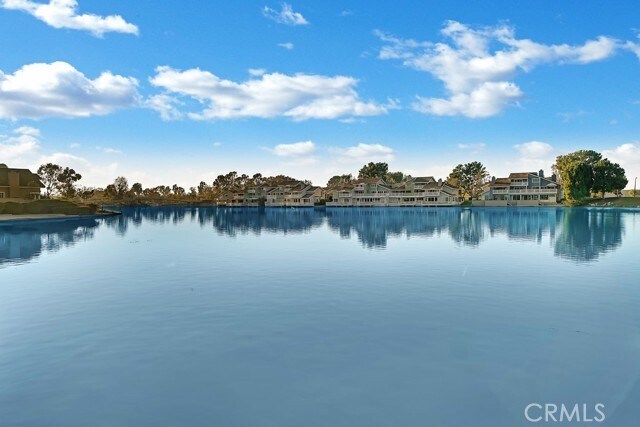 Foto del edificio - 69 Lakeshore