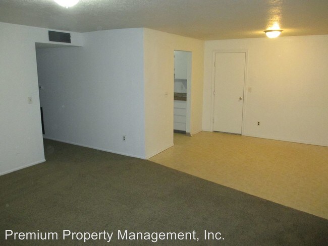Building Photo - 2135-2155-2155 Nougat Ct SE