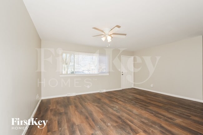 Foto del edificio - 955 Lorraine Ave