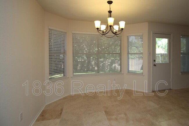 Foto del edificio - 8604 Dandelion Trail