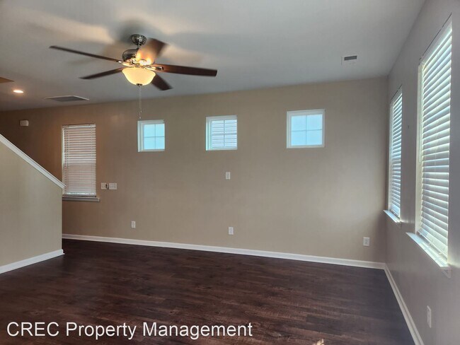 Building Photo - 3 br, 2.5 bath House - 766 Redbud Lane