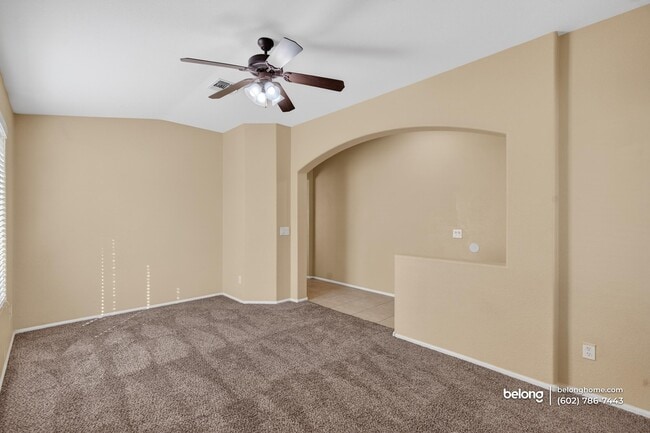 Building Photo - 5032 S Rovey Pkwy