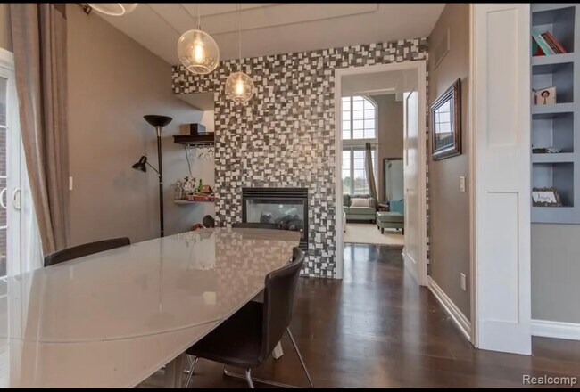 Foto del edificio - 1265 Old Colony Ln