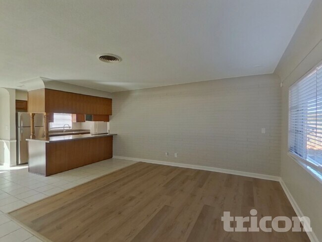 Foto del edificio - 5590 26th Ave N