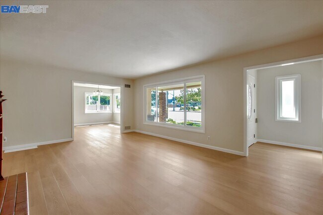 Foto del edificio - 1576 Fourth St