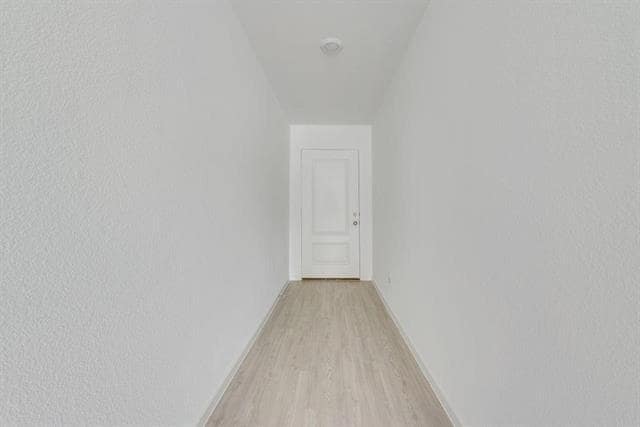 Foto del edificio - 220 Asterwood Ln