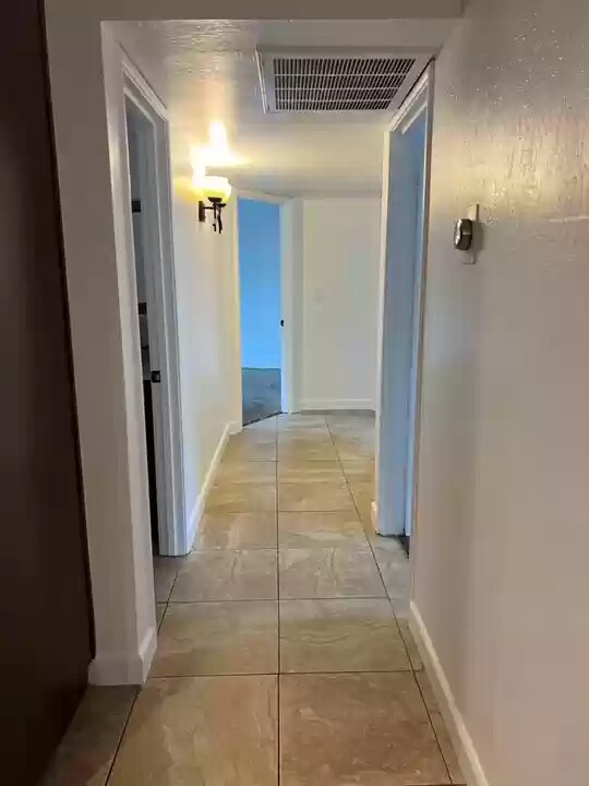 Foto del edificio - 1451 E Palo Alto Ave