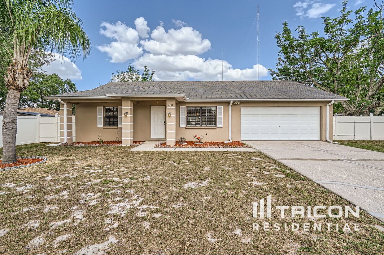 Primary Photo - 10206 Deepbrook Dr