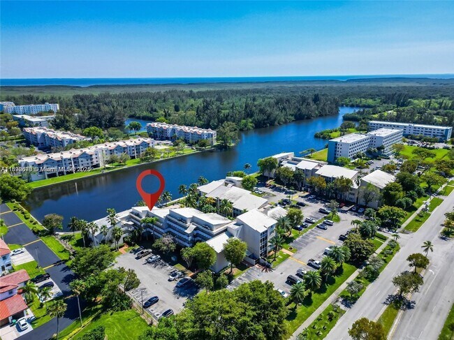 Foto del edificio - 21121 SW 85th Ave