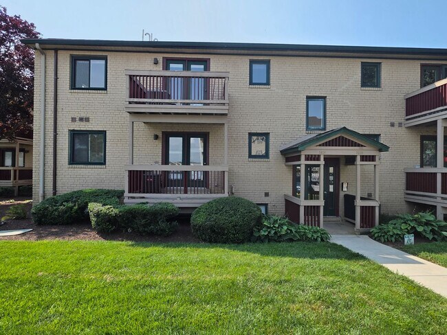 Foto del edificio - 3603 Eastview Ln