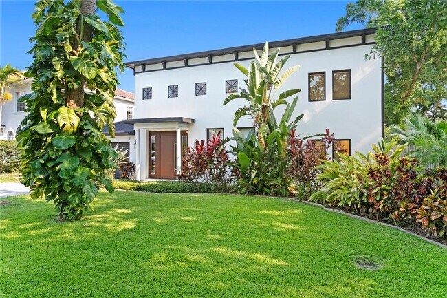 Foto del edificio - 4308 W Beach Park Dr
