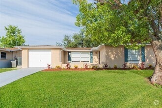 Building Photo - 11034 Tamarix Ave