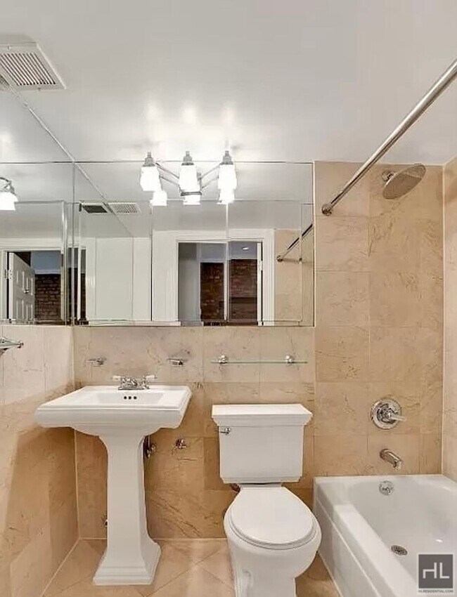 Foto del edificio - E 13TH ST.