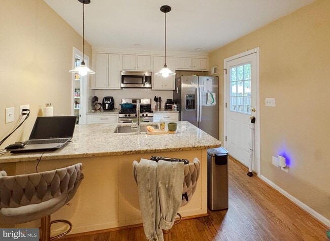 Building Photo - 1603 Carlyle Dr