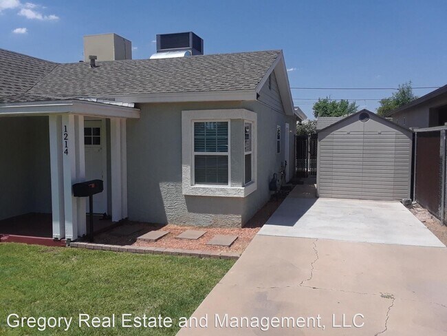 Building Photo - 2 br, 1 bath House - 1214 E Whitton Ave