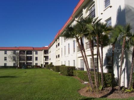 Foto del edificio - 2700 Bayshore Blvd