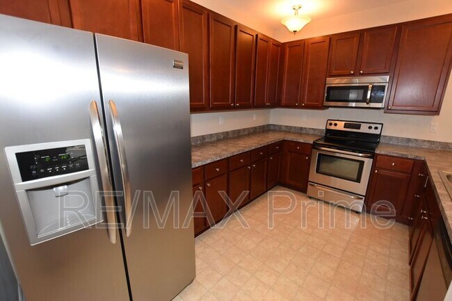 Foto del edificio - 4349 Farringdon Way