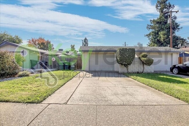 Building Photo - 5636 Clark Ave