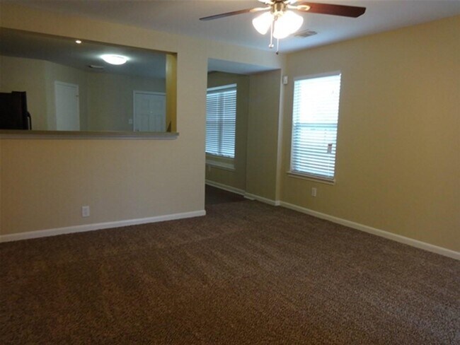 Building Photo - 9510 Juniper Pl Ct