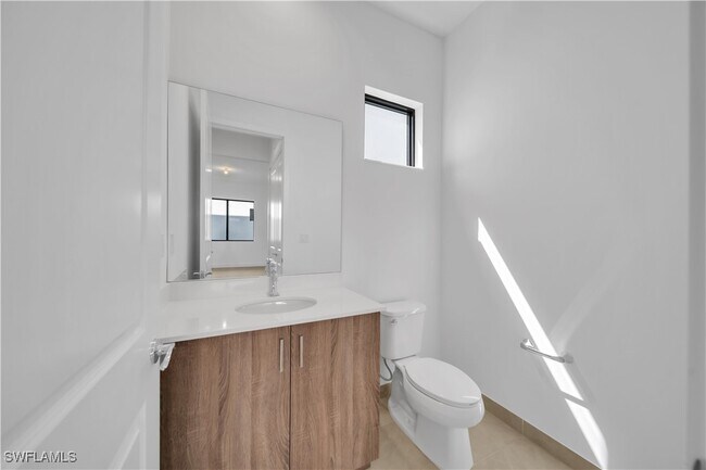 Foto del edificio - 5836 Agostino Way