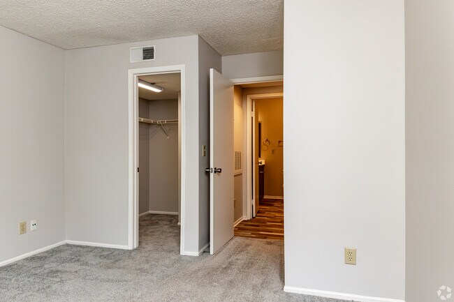 Building Photo - Britton Woods Apartments