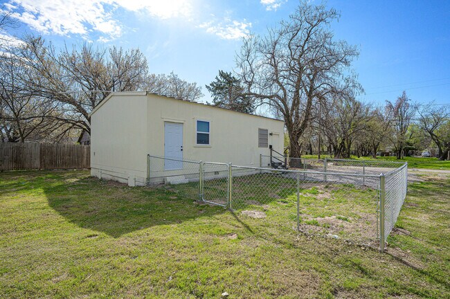 Foto del edificio - 709 SE 10th St