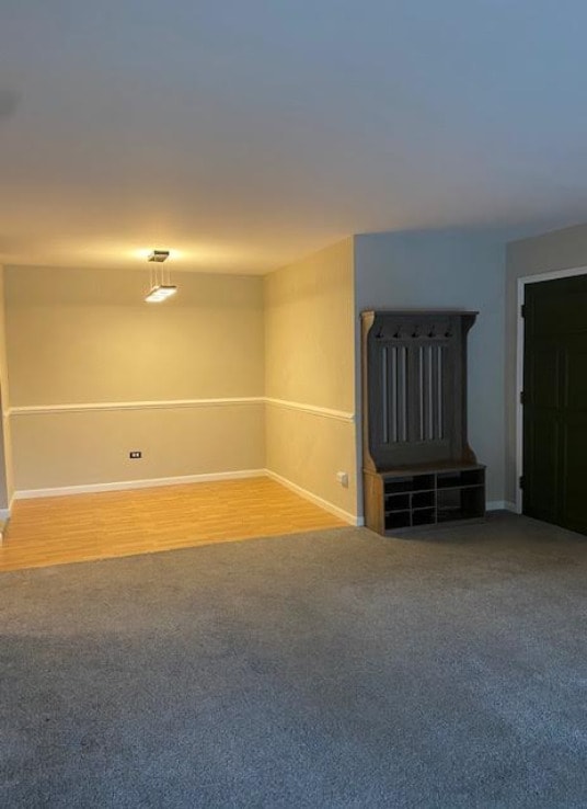 Building Photo - 6174 Knoll Ln Ct