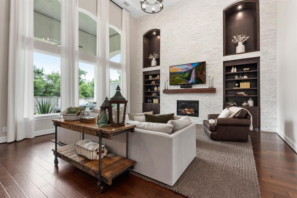 Foto principal - 127 S Curly Willow Dr