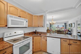 Building Photo - 1541 S Ocean Blvd