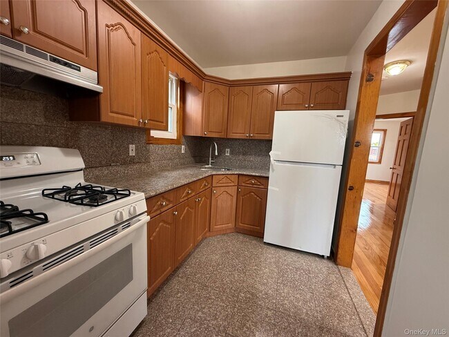 Foto del edificio - 126-03 115th Ave