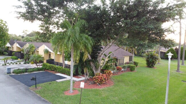 Foto del edificio - 11638 Timbers Way