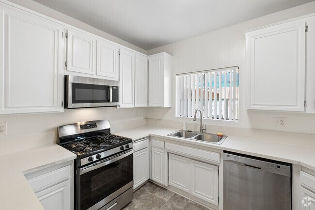 2 habitaciones, 2 baños - 1150 pies cuadrados - Cocina - Dicken's Court Apartments