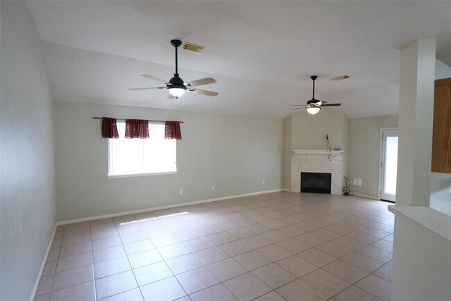 Foto del edificio - 23135 N Waterlake Dr