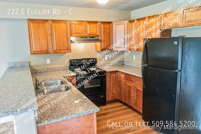 Building Photo - 222 E Elcliff Rd