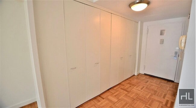 Building Photo - EAST 49 STREET