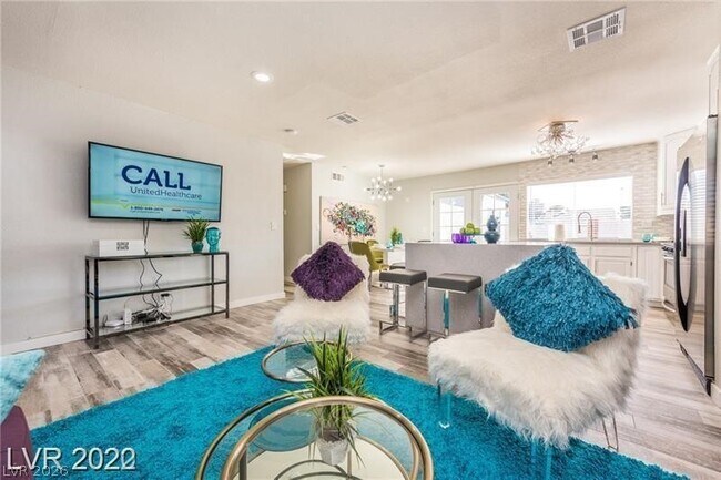 Foto del edificio - 7067 Westpark Ct