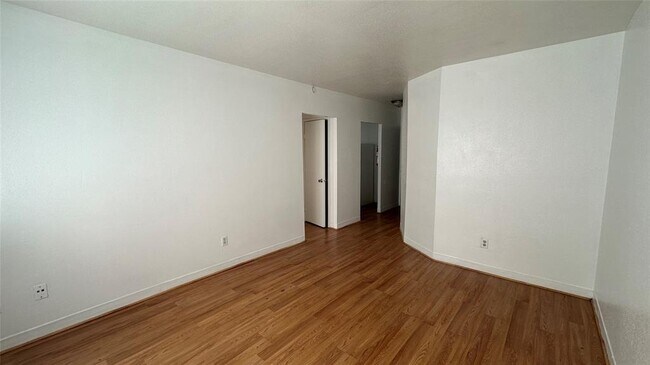 Foto del edificio - 5611 Jackson St