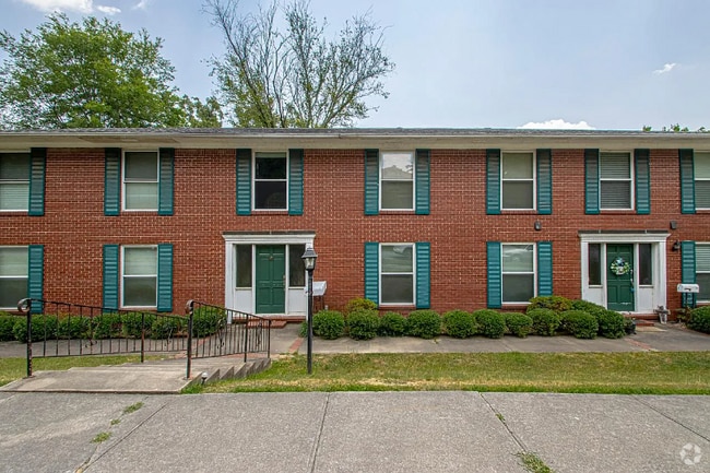 Building Photo - 3801 Hill Rd