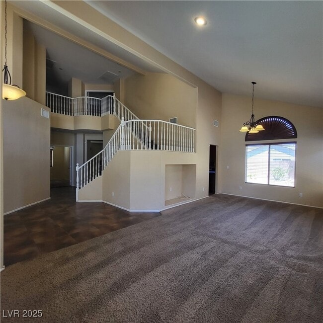 Building Photo - 1720 Flores Ln